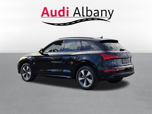 Used 2025 Audi Q5 2.0T Premium image 6