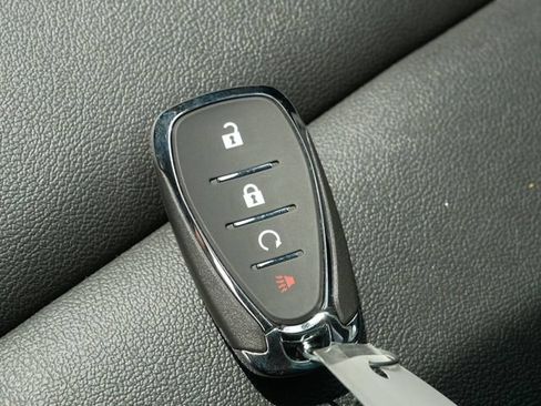 Used 2024 Chevrolet TrailBlazer ACTIV AWD/4WD image 35