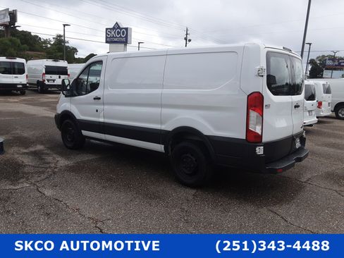 Used 2016 Ford Transit 250 130 Low Roof w/ Exterior Upgrade Package image 3