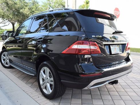 Used 2015 Mercedes-Benz ML 250 BlueTEC 4MATIC image 5