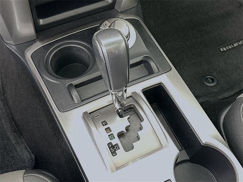 Used 2019 Toyota 4Runner SR5 Premium image 19