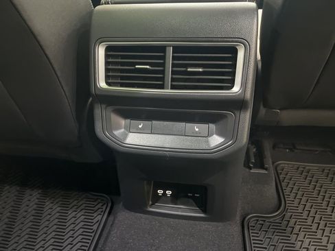 New 2026 Volkswagen Atlas Cross Sport SEL Premium R-Line AWD/4WD image 35
