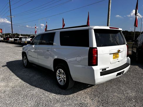 Used 2020 Chevrolet Suburban LT AWD/4WD image 21