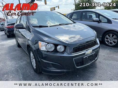 Used 2015 Chevrolet Sonic LT image 7