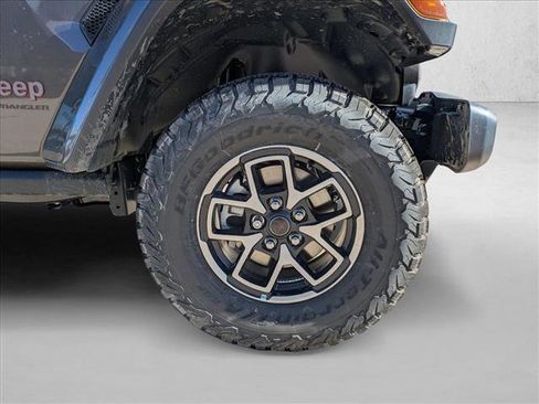 New 2025 Jeep Wrangler Unlimited Rubicon w/ Convenience Group image 15