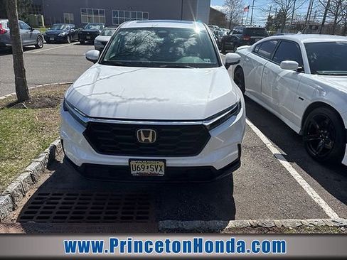 Used 2024 Honda CR-V EX image 2