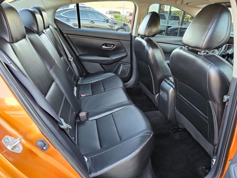 Used 2023 Nissan Sentra SR w/ SR Premium Package image 29