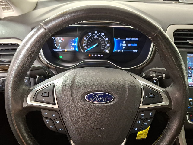 Used 2016 Ford Fusion SE w/ Equipment Group 202A FWD image 19