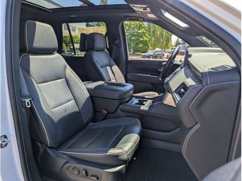 Used 2023 Chevrolet Tahoe Premier w/ Advanced Technology Package AWD/4WD image 83
