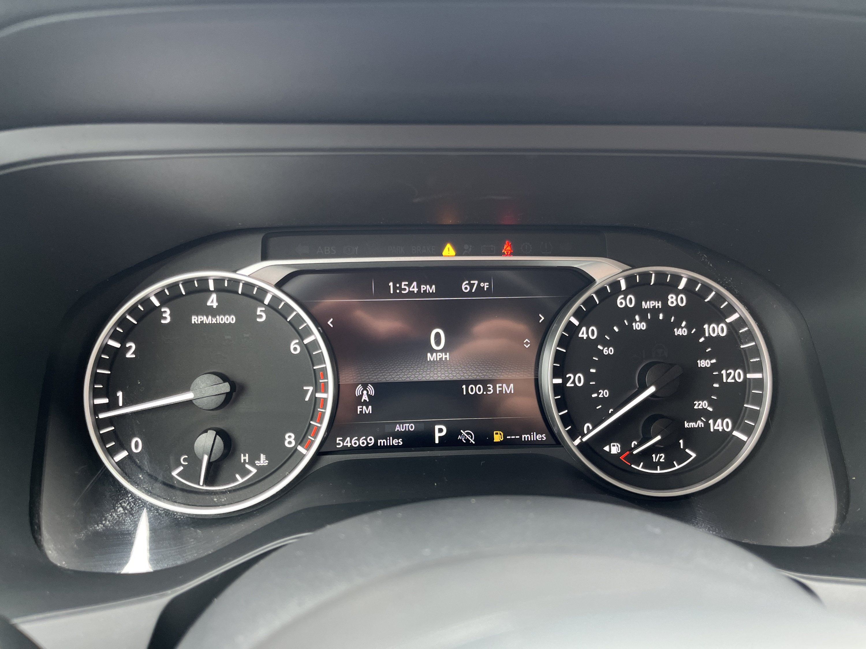 Used 2024 Nissan Pathfinder S AWD/4WD image 10