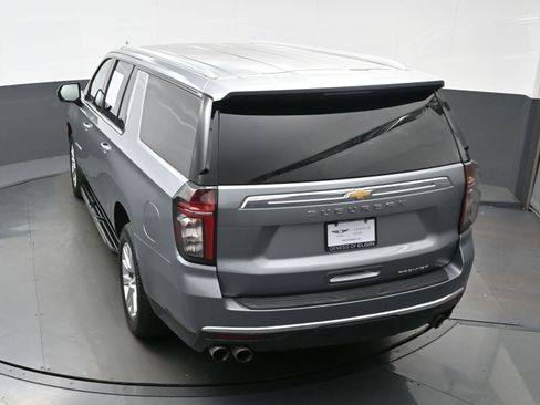Used 2023 Chevrolet Suburban Premier image 38