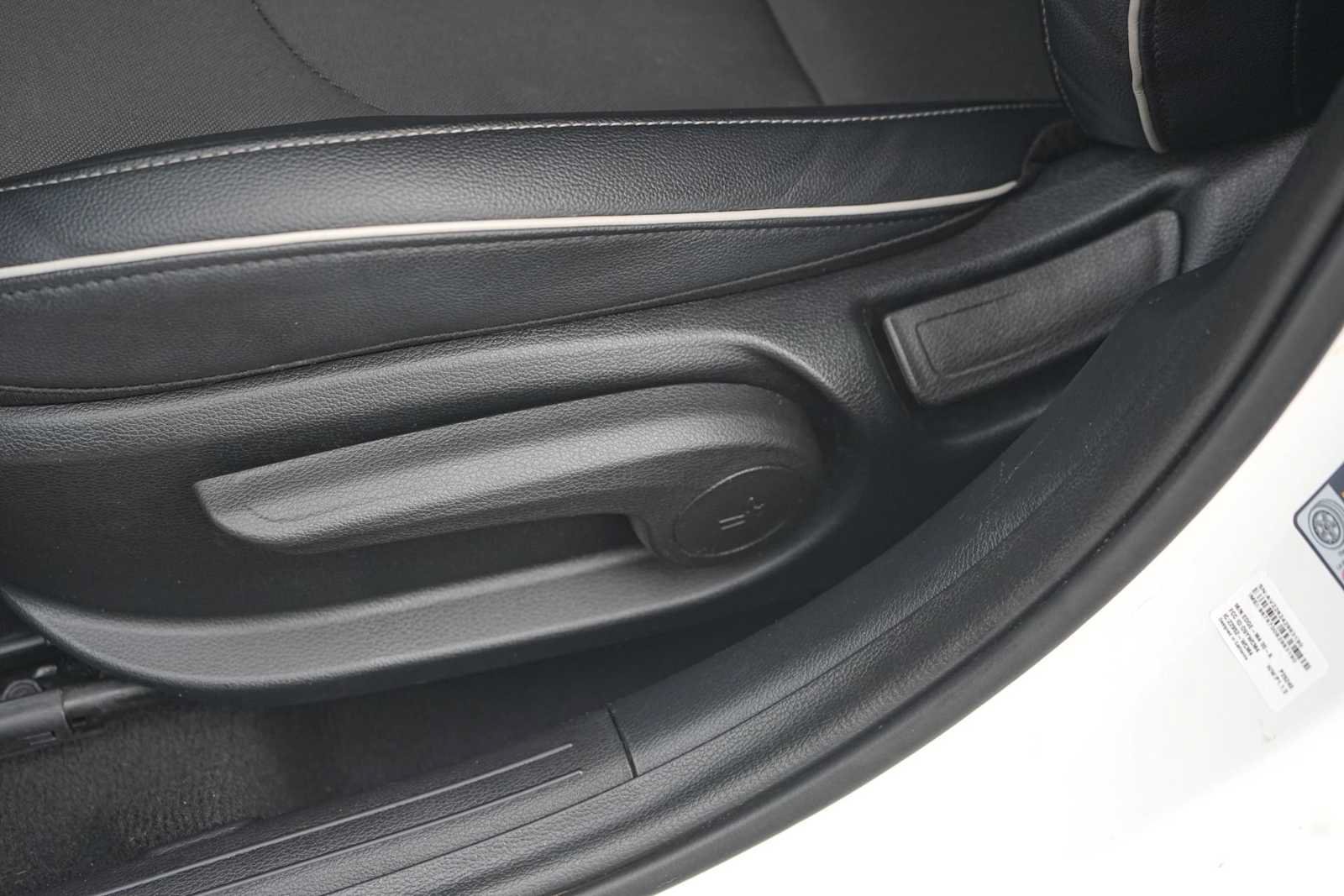 Used 2023 Kia Forte GT-Line FWD image 12