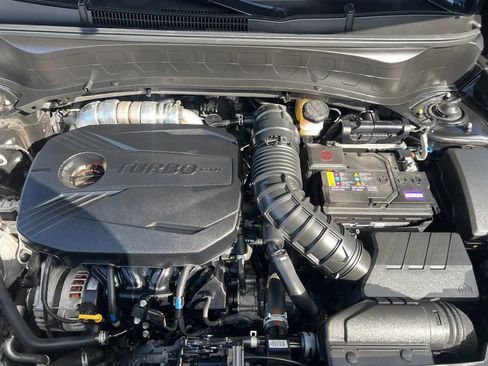 Certified 2022 Kia Seltos SX image 28