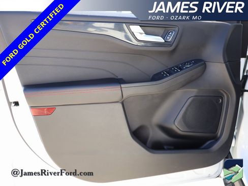 Certified 2023 Ford Escape ST-Line image 21