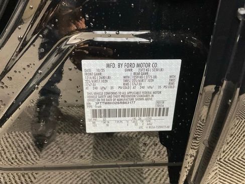 New 2025 Ford Maverick XLT w/ XLT Luxury Package image 27