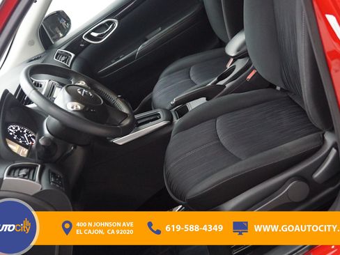 Used 2017 Nissan Sentra SV w/ Style Package FWD image 9