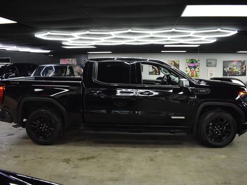 Used 2024 GMC Sierra 1500 Elevation image 4
