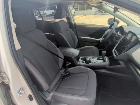 Used 2025 Subaru Crosstrek 2.5i Premium AWD/4WD image 30