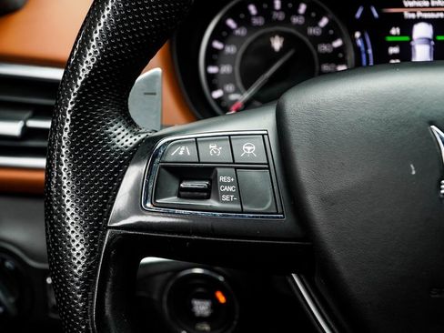 Used 2022 Maserati Ghibli Modena image 30