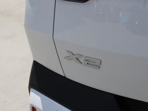 Certified 2024 BMW X2 xDrive28i w/ Premium Package image 25