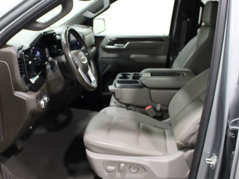Used 2025 GMC Sierra 1500 SLT RWD image 3
