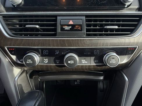 Used 2019 Honda Accord EX-L image 3