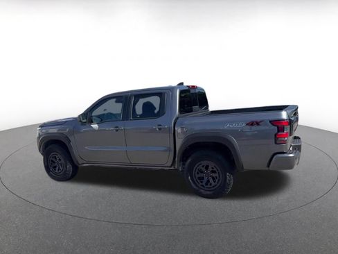 Used 2026 Nissan Frontier PRO-4X AWD/4WD image 9