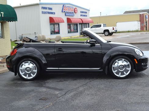 Used 2015 Volkswagen Beetle 1.8T FWD image 10