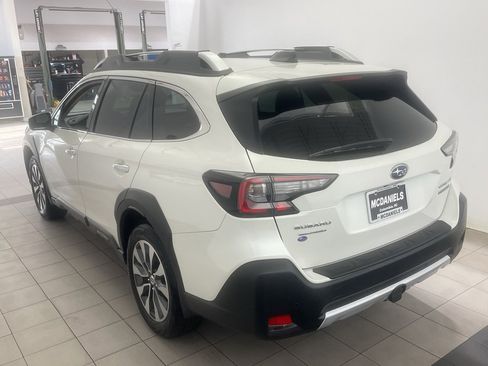 Used 2024 Subaru Outback Touring XT image 6