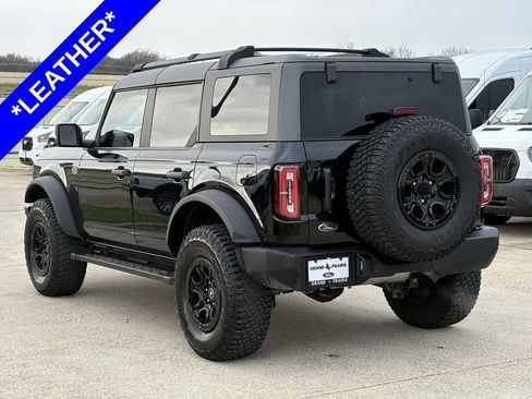 Certified 2023 Ford Bronco Wildtrak image 9