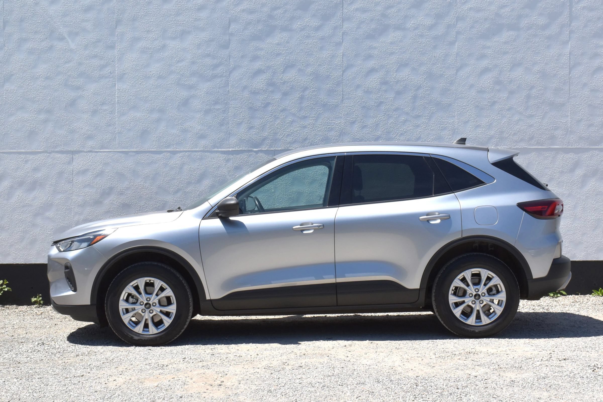 Used 2023 Ford Escape Active AWD/4WD image 40