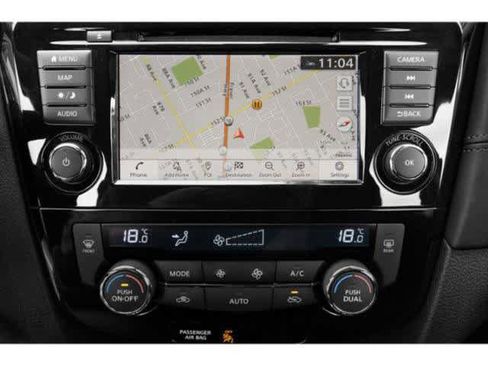 Used 2020 Nissan Rogue Sport S image 19