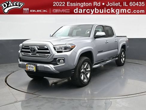 Used 2019 Toyota Tacoma Limited AWD/4WD image 1