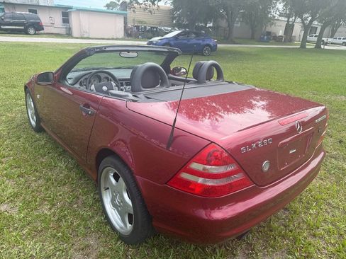 Used 2000 Mercedes-Benz SLK 230 image 15