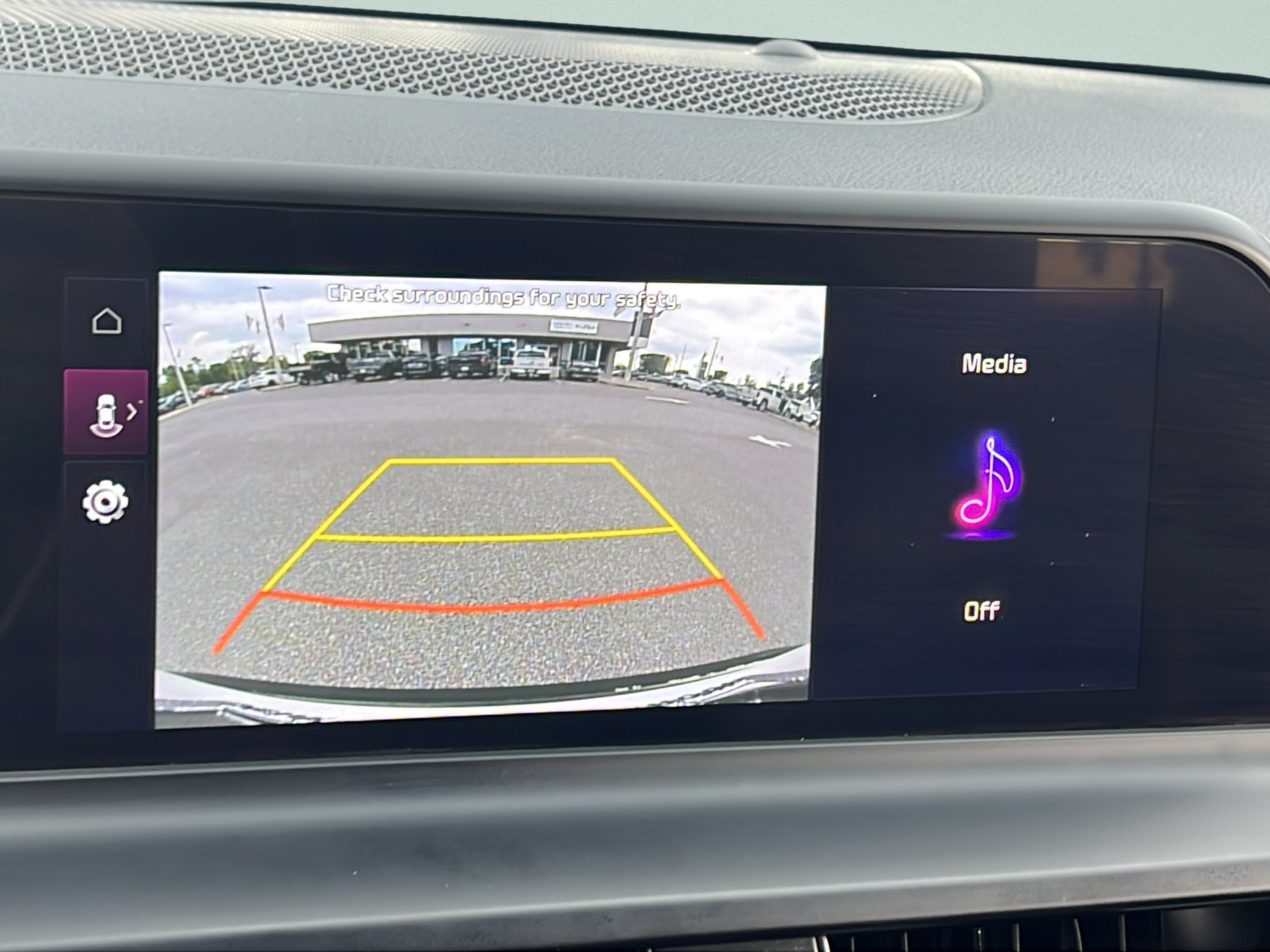 Used 2024 Kia Seltos S FWD image 15