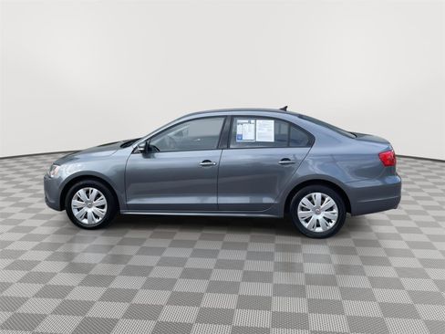 Used 2014 Volkswagen Jetta SE FWD image 12