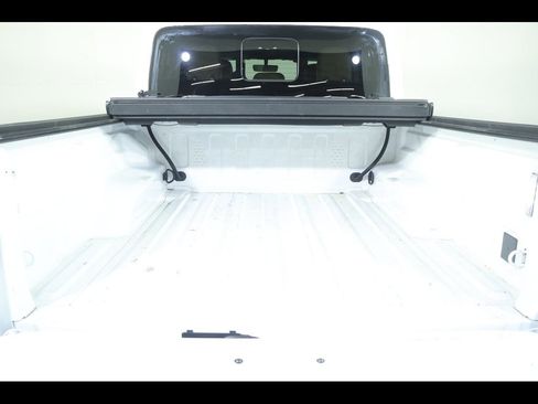 Used 2022 Jeep Gladiator Overland w/ Popular Equipment Package image 15