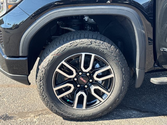 New 2026 GMC Sierra 1500 AT4 w/ AT4 Premium Package AWD/4WD image 28