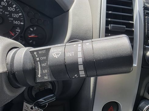Used 2018 Nissan Frontier SV AWD/4WD image 26