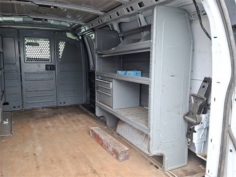 Used 2020 Chevrolet Express 2500 Work Van w/ Driver Convenience Package image 5