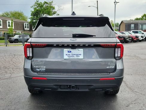 New 2026 Ford Explorer Active AWD/4WD image 5