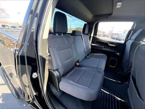 Used 2024 Chevrolet Silverado 1500 LT image 15