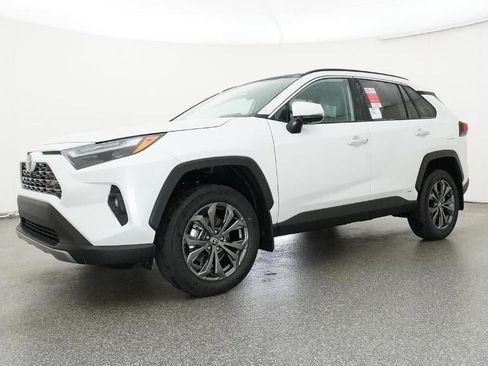 New 2025 Toyota RAV4 Limited image 17