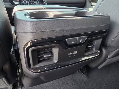 Used 2023 GMC Sierra 1500 AT4 w/ AT4 Premium Package image 25