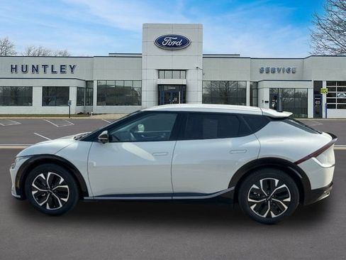 Used 2024 Kia EV6 Wind w/ Wind Technology Package AWD/4WD image 6