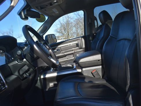 Used 2018 RAM 3500 Laramie w/ Sport Appearance Group image 28