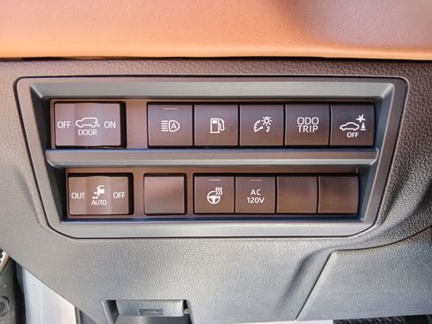 Used 2026 Toyota Sequoia 1794 Edition AWD/4WD image 18