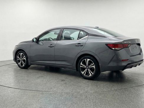 Used 2025 Nissan Sentra SV image 6