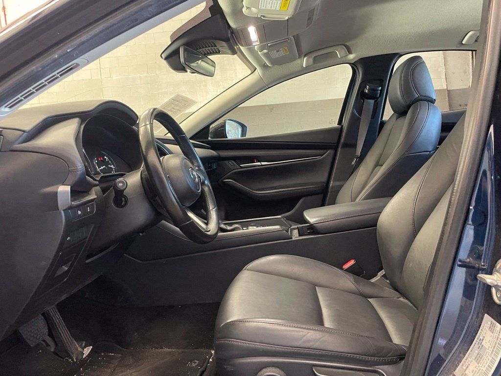 Used 2024 MAZDA MAZDA3 s FWD image 10