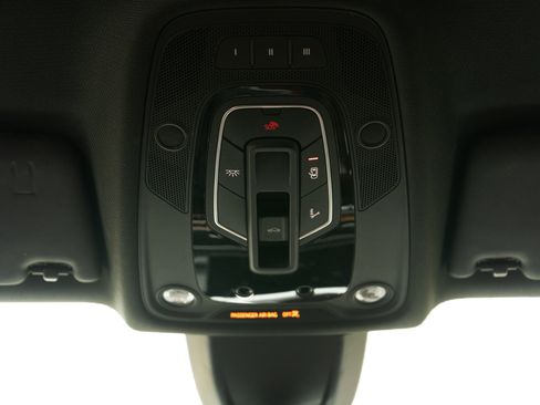 Used 2017 Audi A4 2.0T Ultra Premium w/ Audi MMI Navigation Plus image 38